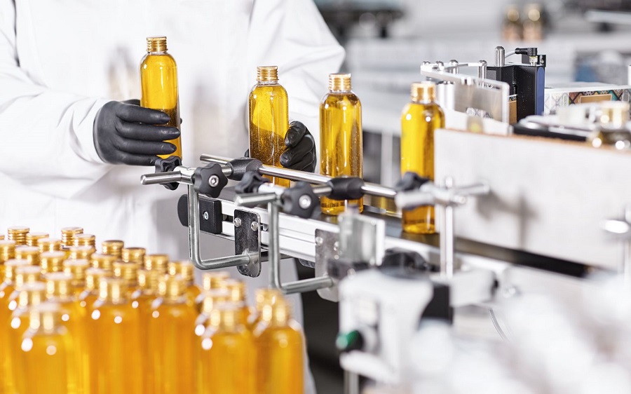 How Private-Label CBD Manufacturing Works for Emerging Wellness Brands